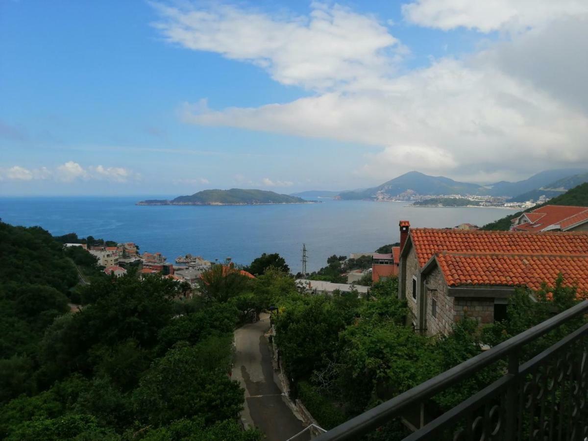 Apartments Mitrovic Podlicak Sveti Stefan Ngoại thất bức ảnh